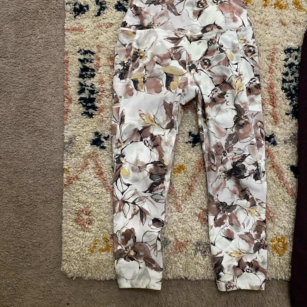 Bundle deal! 3 leggings for 1 price